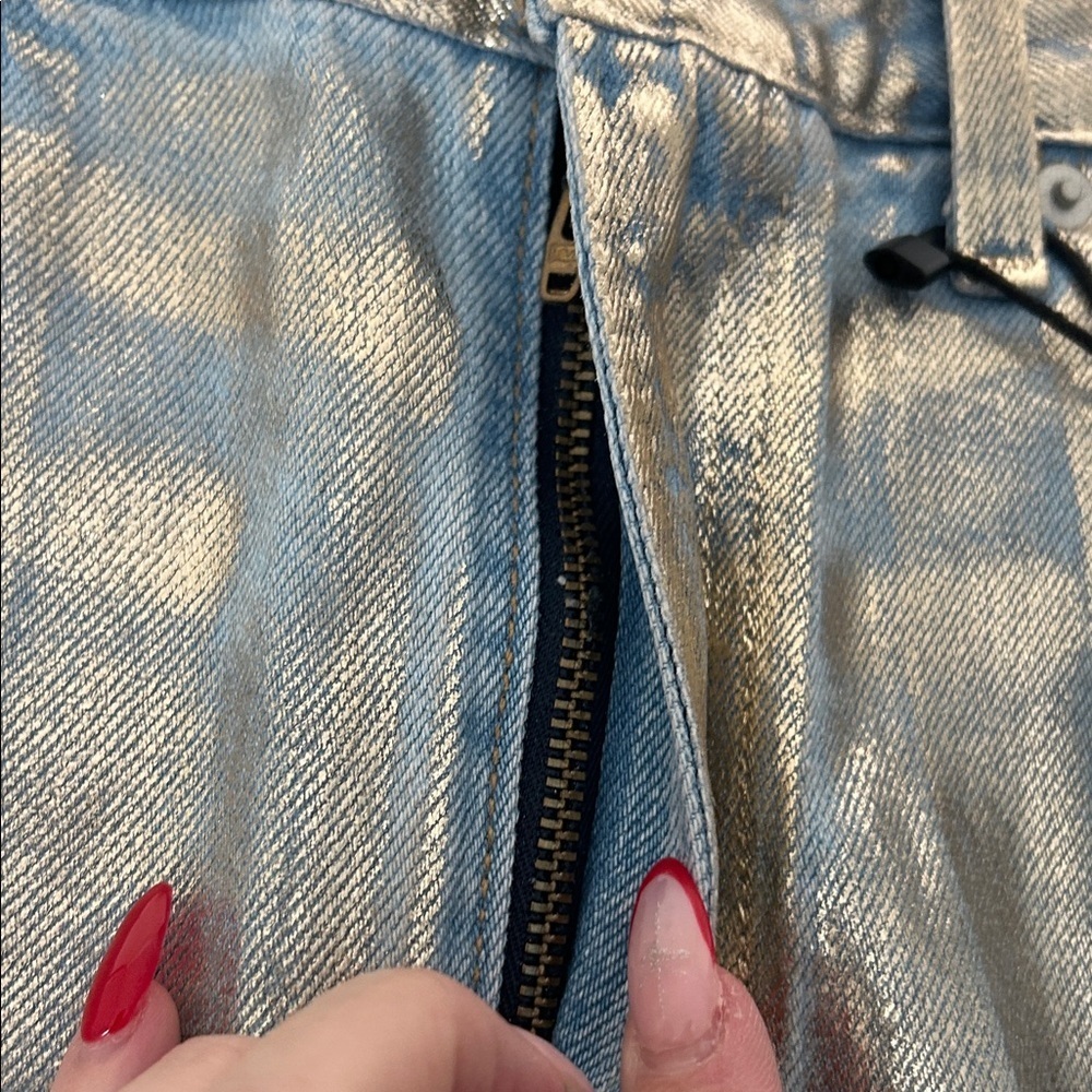 Levi's silver coated denim pencil skirt - Picture 3 of 11
